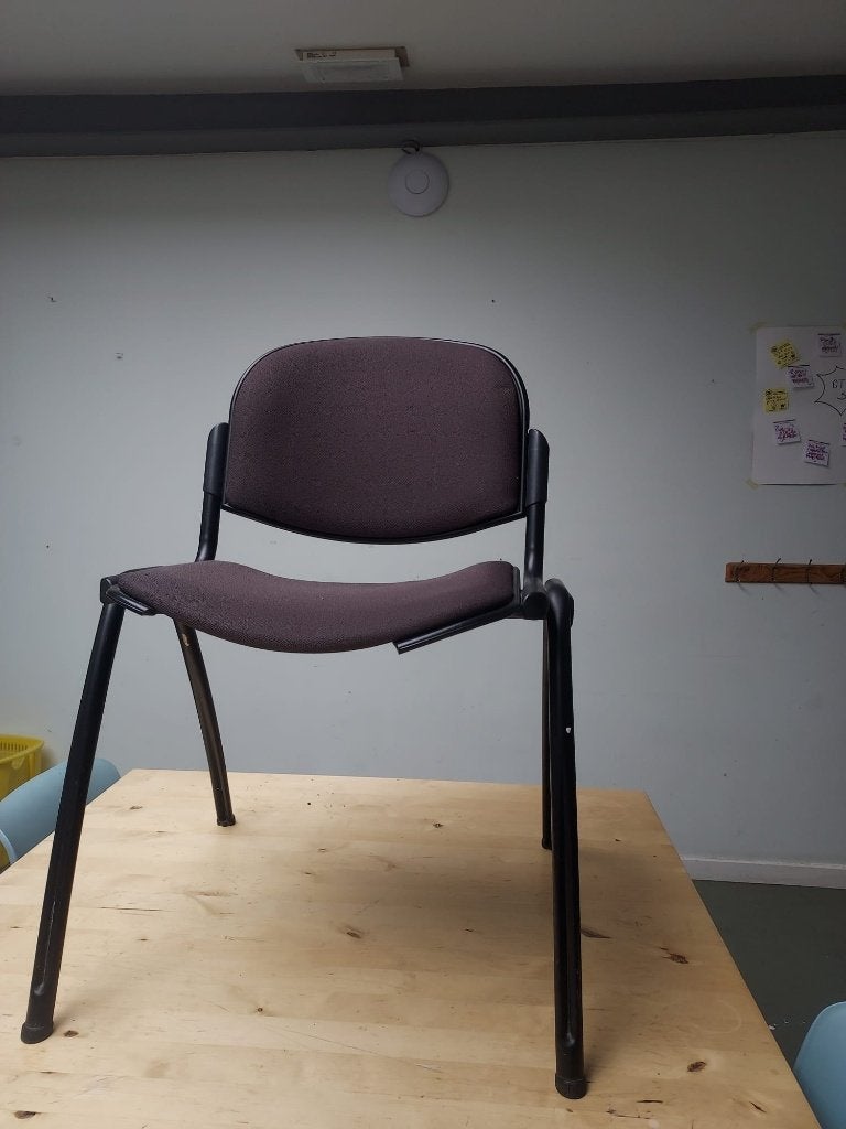 Zwarte, stoffen stoel, Huis en Inrichting, Stoelen, Ophalen, Kunststof, Gebruikt, Zwart