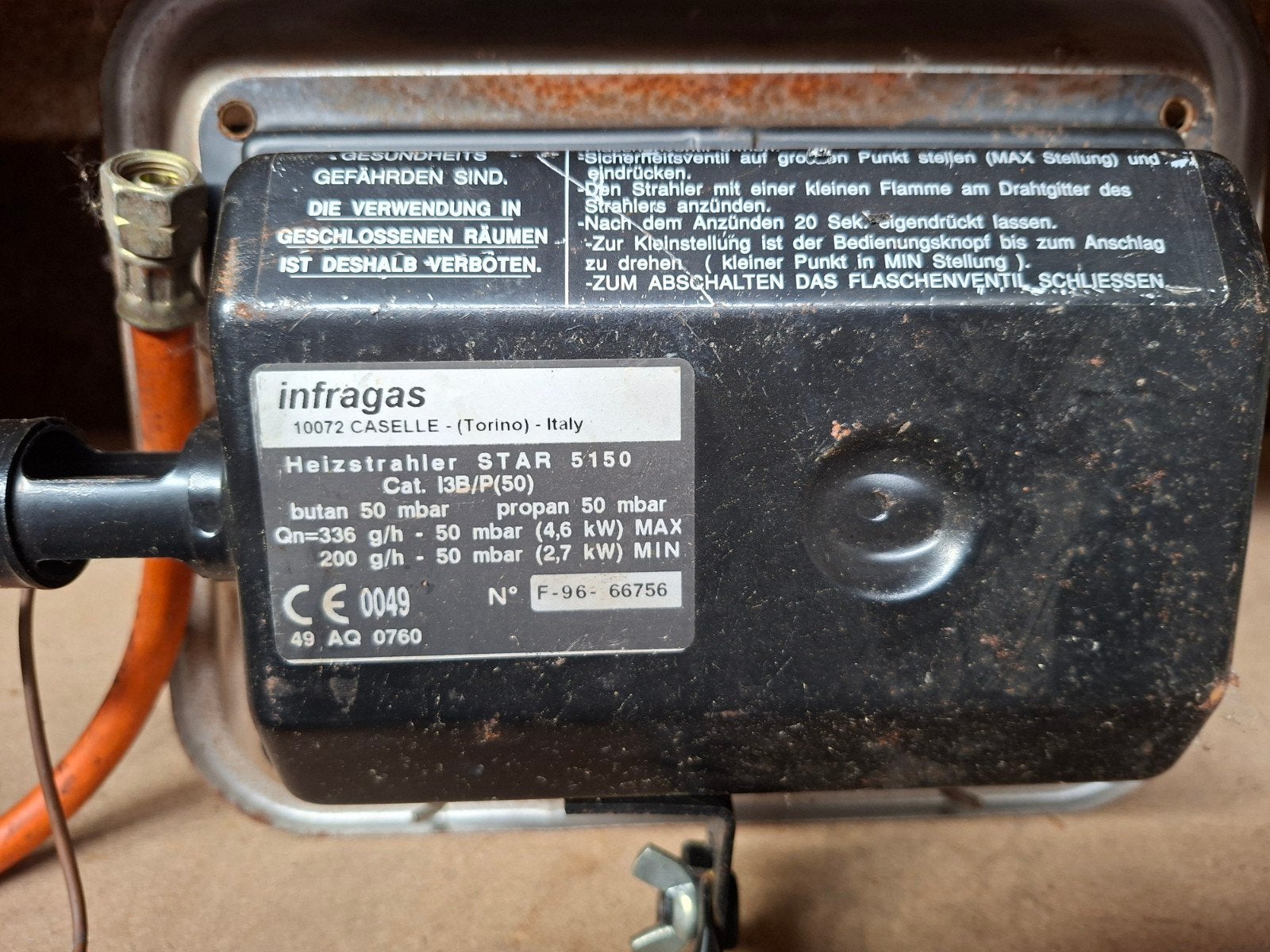 Élément de chauffage au gaz., Enlèvement, Neuf