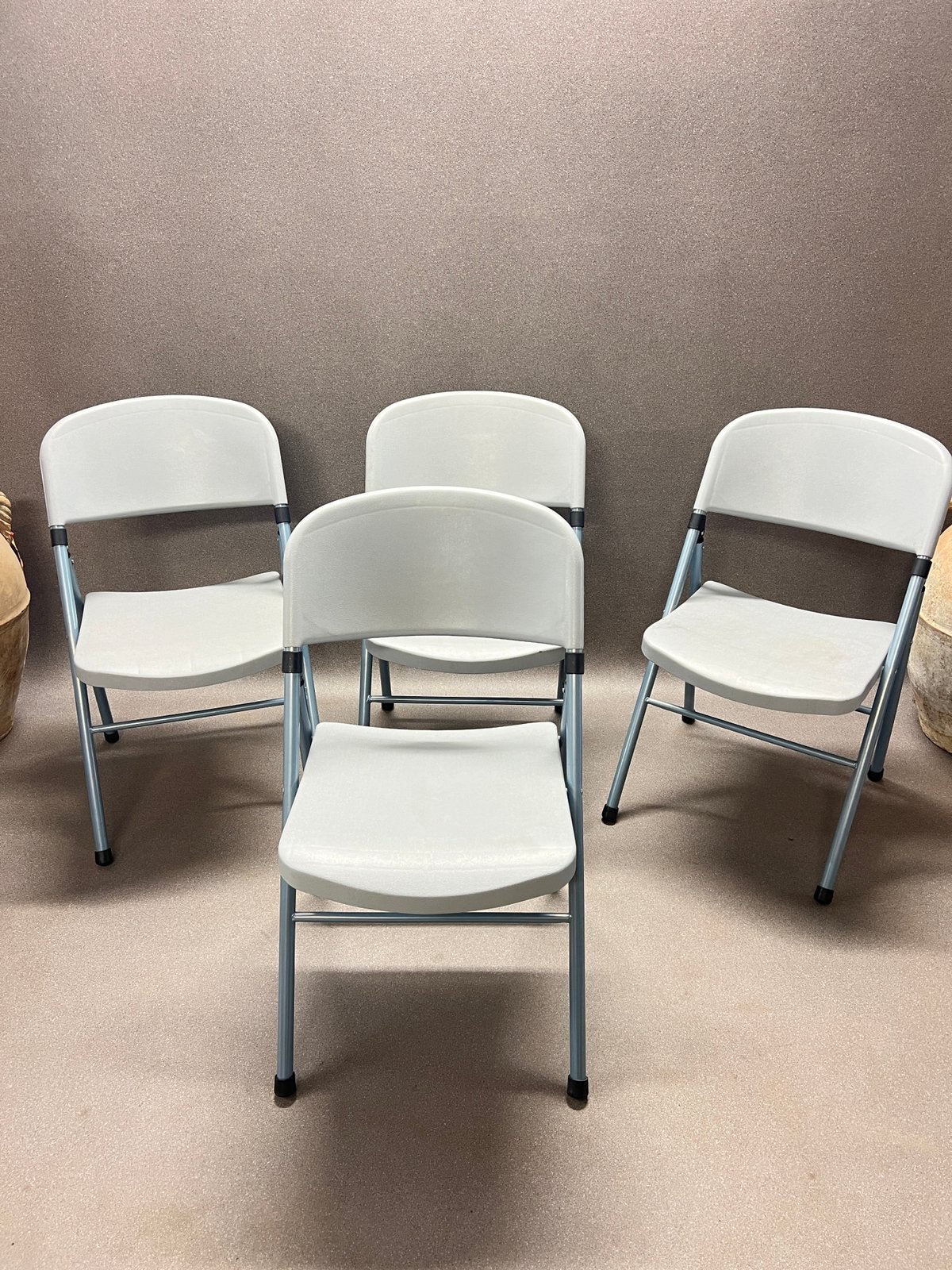 Lot de 4 chaises pliantes grises – Métal /plastique, Maison & Meubles, Chaises, Enlèvement, Comme neuf, Métal
