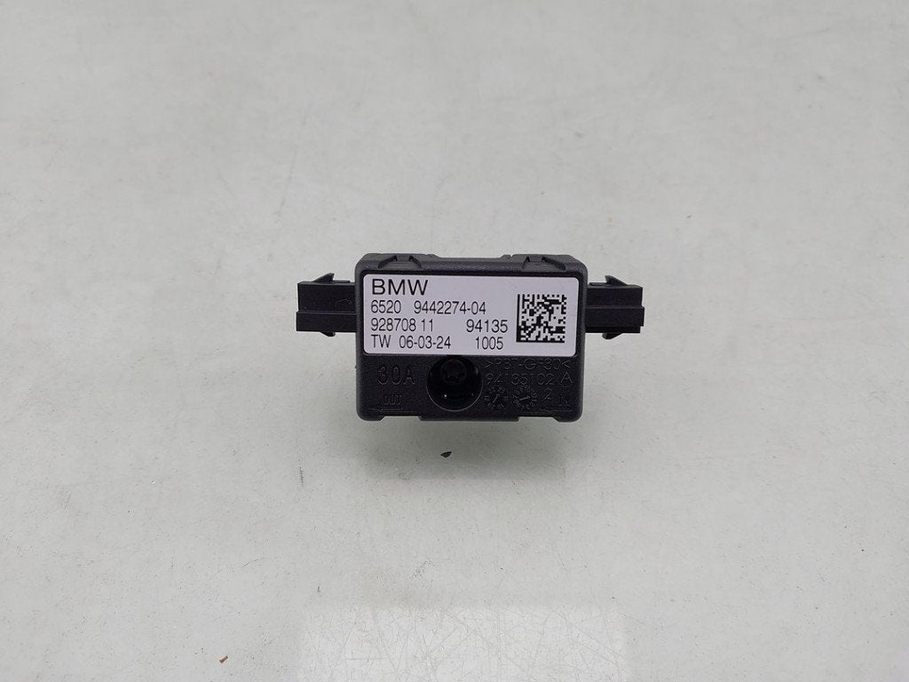 ANTENNE VERSTERKER BMW i7 (01-2022/-) (|65209442274|), Gebruikt, BMW, Petuelring 130
80809  München, DE, Bayerische Motoren Werke AG