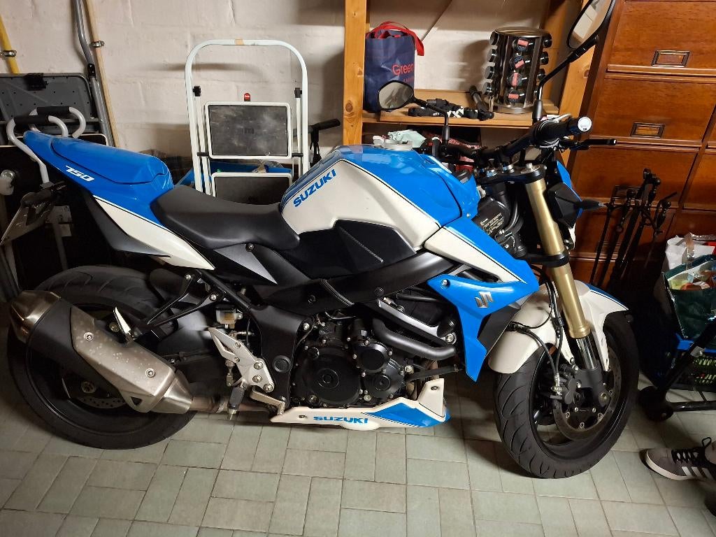 Suzuki GSR 750 Le Mans SE, Motoren, 750 cc, 4 cilinders, Motorrijbewijs A, Particulier