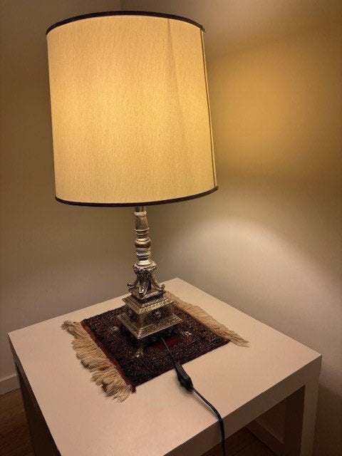 Klassieke tafellamp met elegante uitstraling, Gebruikt, Sfeerlamp, Klassiek, Ophalen
