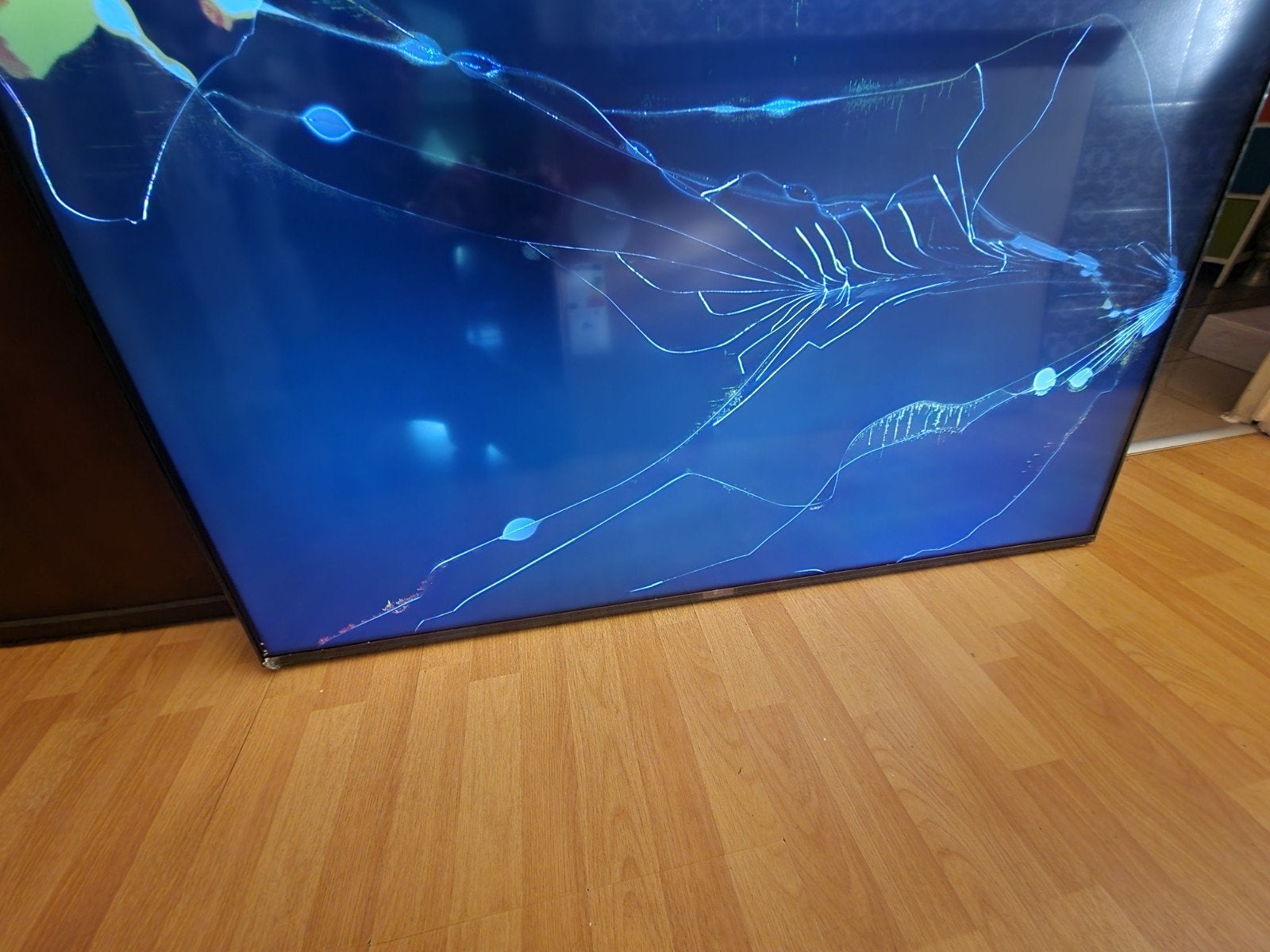 tv LG. 55 POUCES (139 CM) : NE S'ALLUME PAS, Enlèvement, LG