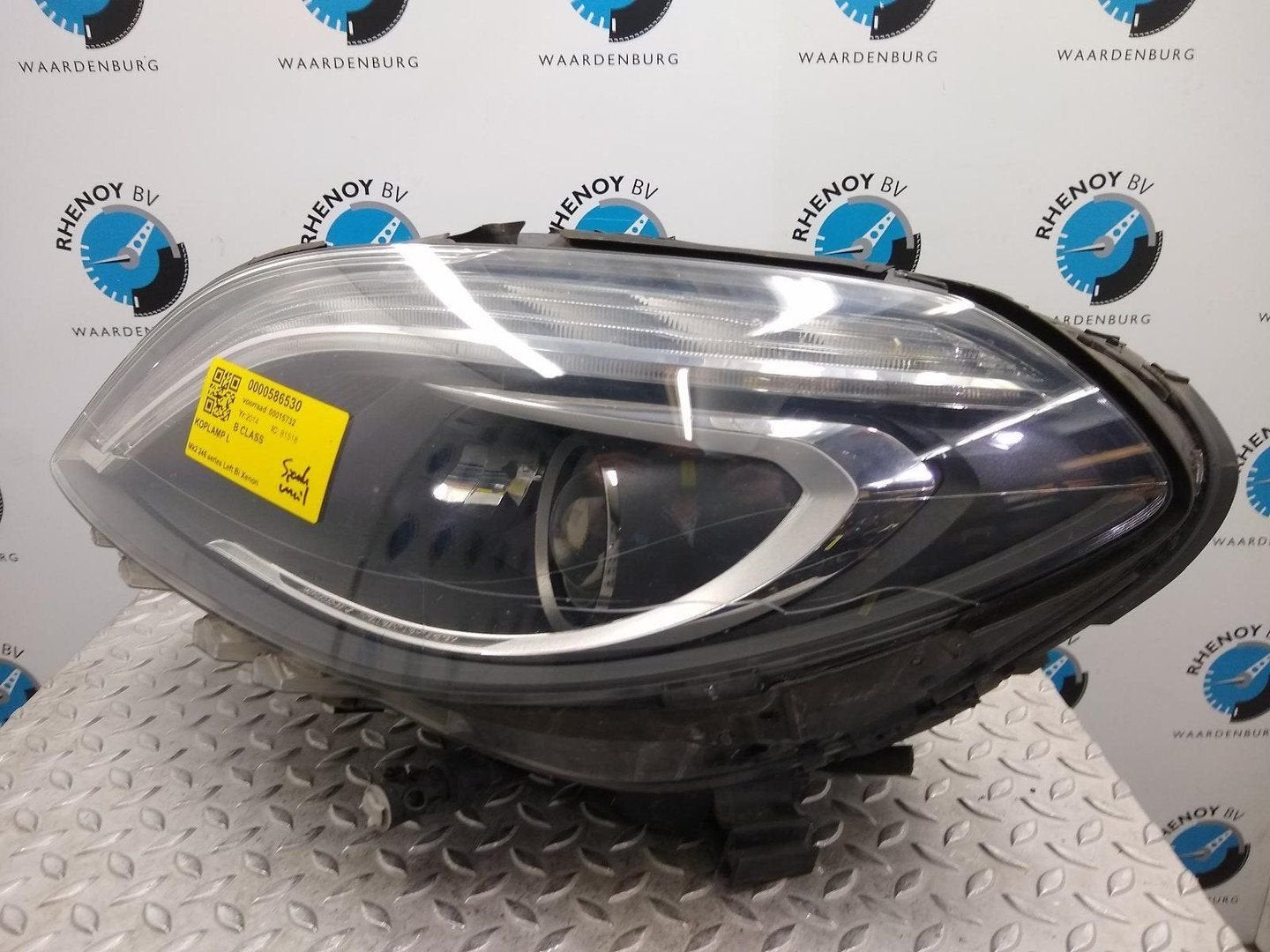 MERCEDES B CLASS 220 CDI PRESTIGE  KOPLAMP L 2014, Enlèvement ou Envoi, Utilisé, ARN reconnu