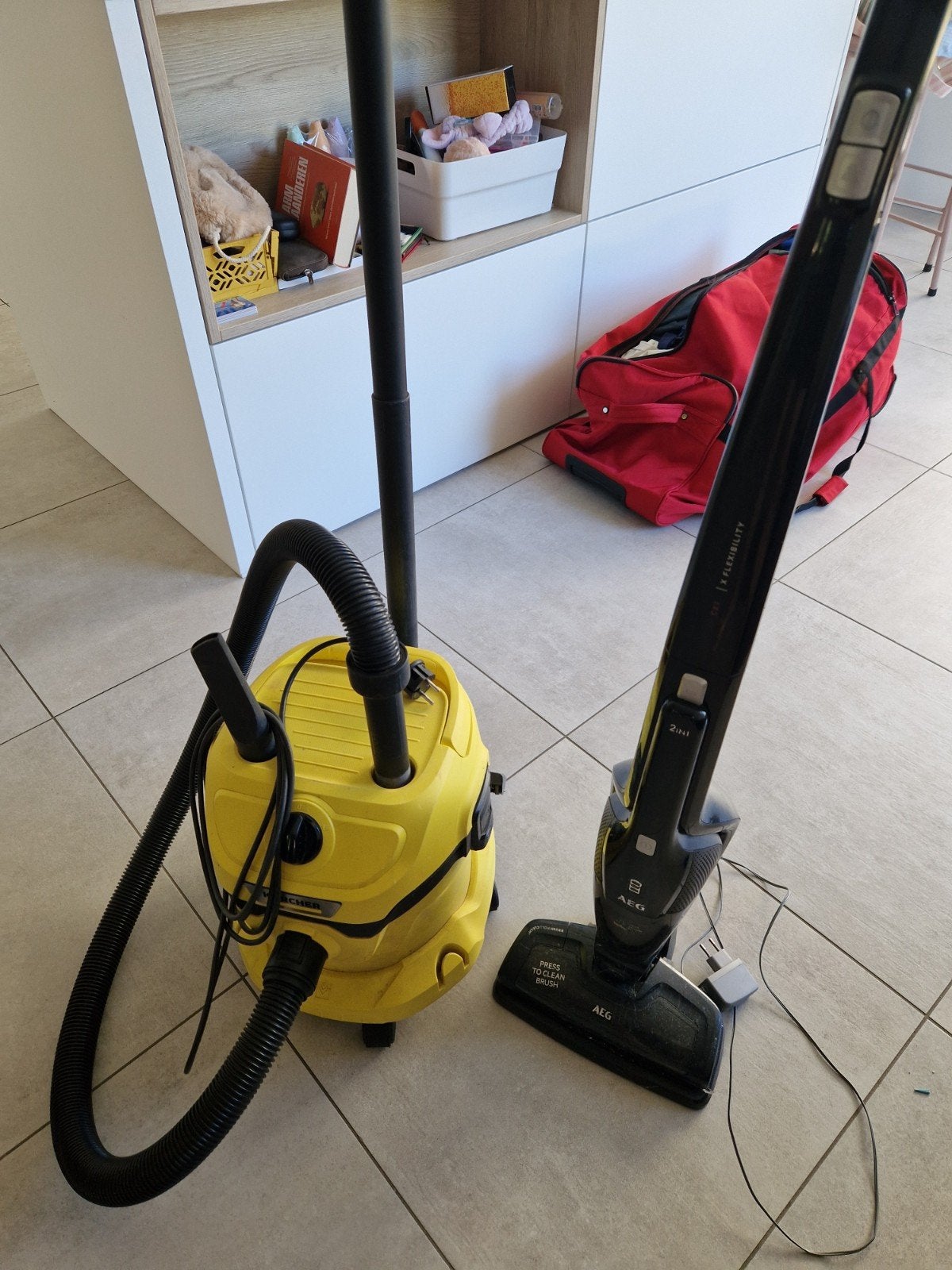 stofzuiger en steelstofzuiger, Ophalen, Gebruikt, Steelstofzuiger, Kärcher