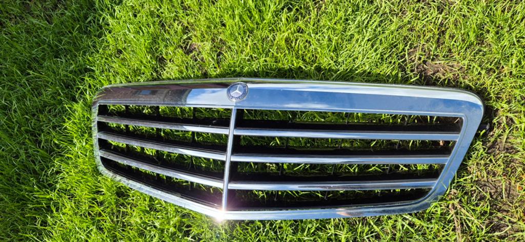 Mercedes e klasse grill w212 s212, Auto-onderdelen, Ophalen