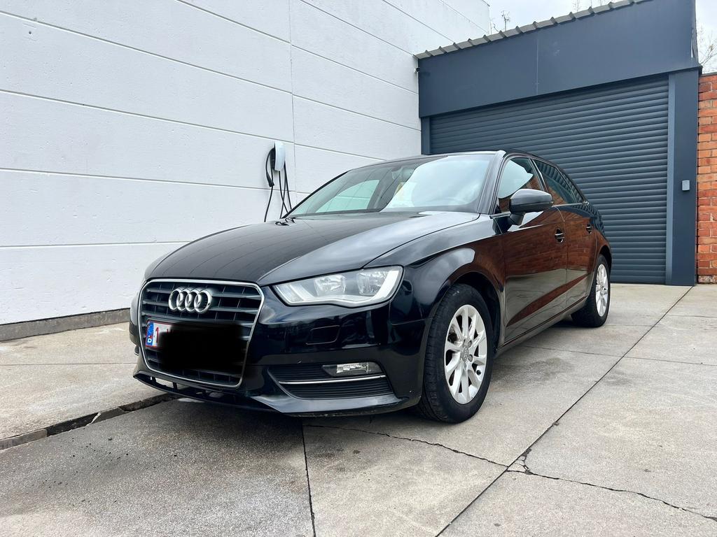Audi a3 tdi 1.6 S tronic, Autos, Euro 5, Noir, 5 portes, Automatique