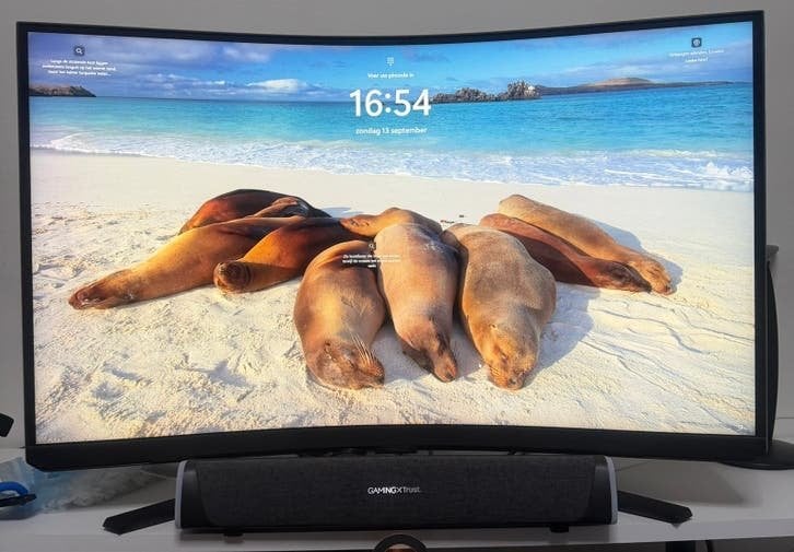 Samsung Odyssey Neo G8 S32BG850NP, Informatique & Logiciels, Gaming, Connexion casque, 1 à 2 ms, VA