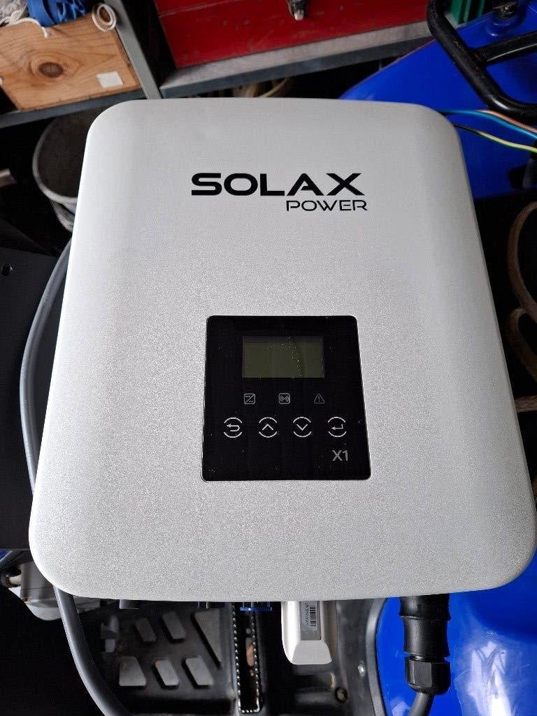 omvormer Grid connected Photovoltaic solar inverter, Ophalen, Zo goed als nieuw