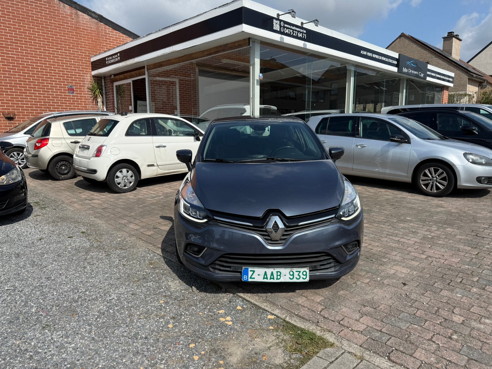 Renault Clio 1.2TCE EDC, 87 kW, Leder en Stof, 5 deurs, Zilver of Grijs