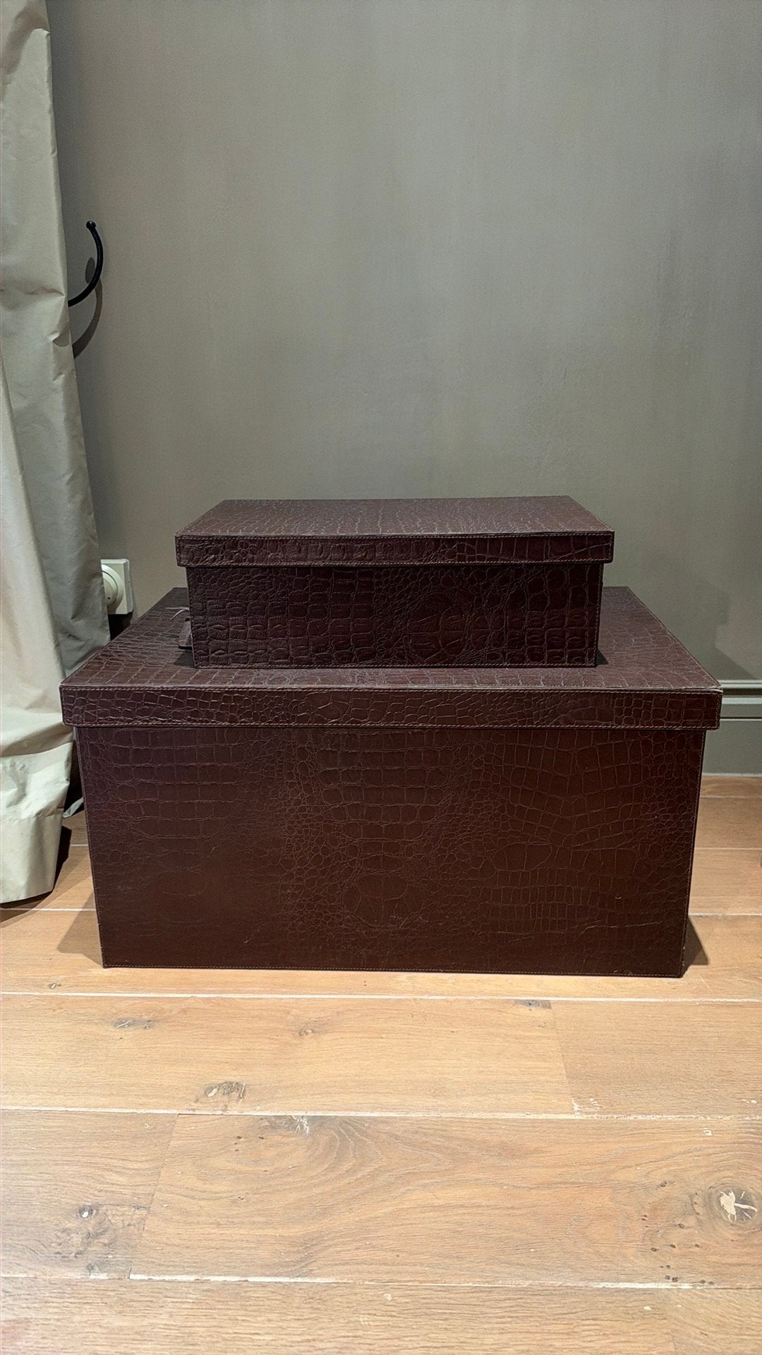 2 boîtes en finition cuir - Scapa Home, Maison & Meubles, Enlèvement, Comme neuf