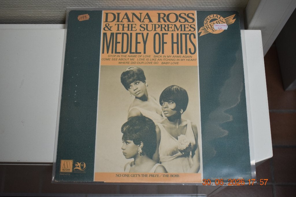 LP : Diana Ross & The Supremes - Medley of Hits, CD & DVD, Vinyles | R&B & Soul, LP, Enlèvement ou Envoi, Utilisé, Soul