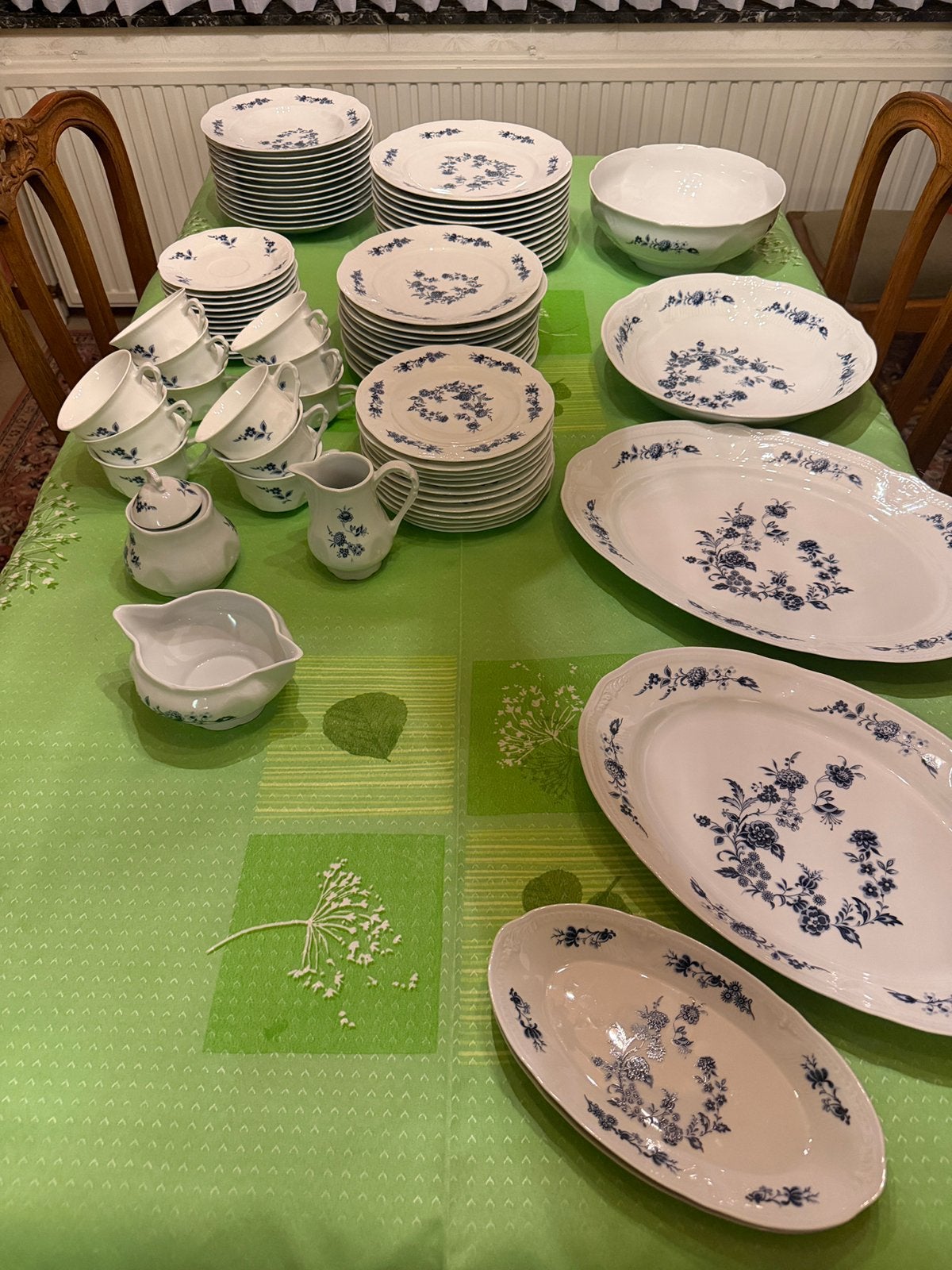 Service complet porcelaine de Limoges, Antiquités & Art, Enlèvement