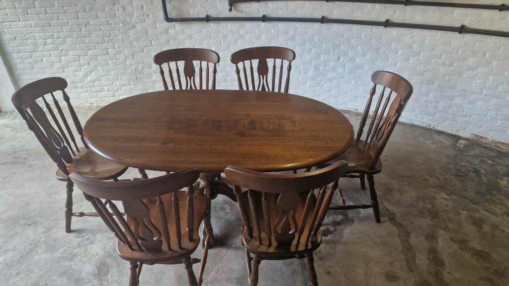 Keukentafel en 6 bijbehorende stoelen, Ophalen, Gebruikt, 100 tot 150 cm, 50 tot 100 cm