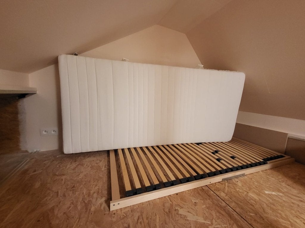 Nieuwe éénpersoonsmatras & lattenbodem te koop, Huis en Inrichting, Slaapkamer | Matrassen en Bedbodems, Nieuw, Bedbodem, 90 cm