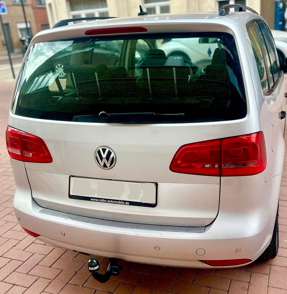 Volkswagen Touran 7-zits 1.4 Tsi Dsg7 Klaar voor registratie, Euro 5, Zwart, 4 cilinders, Sound system