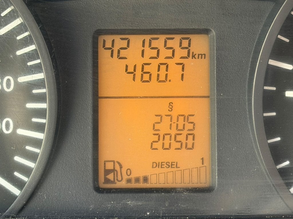 Mercedes Vito ( Stock ID 80169) — 22