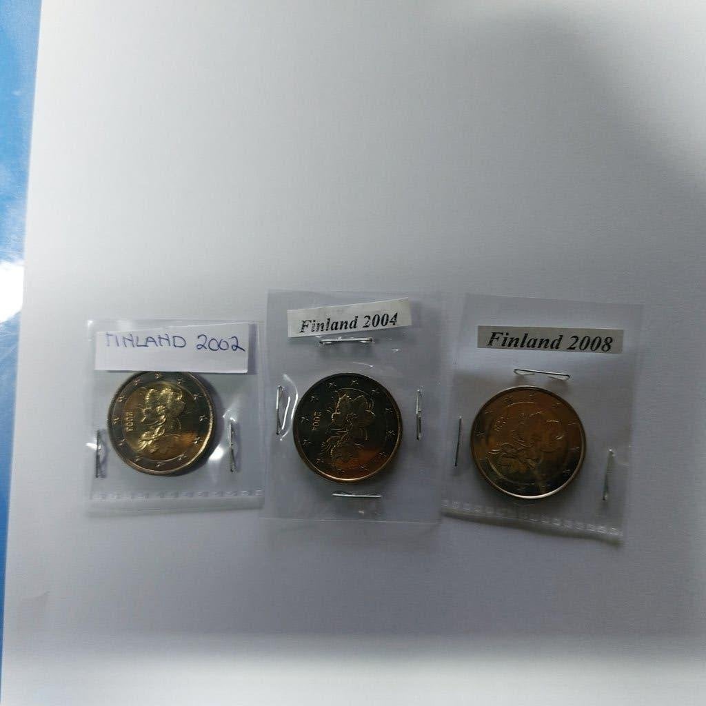 3 X 2 euro Finland 2002 + 2004 + 2008 niet comm., Postzegels en Munten, Ophalen of Verzenden, Finland, 2 euro