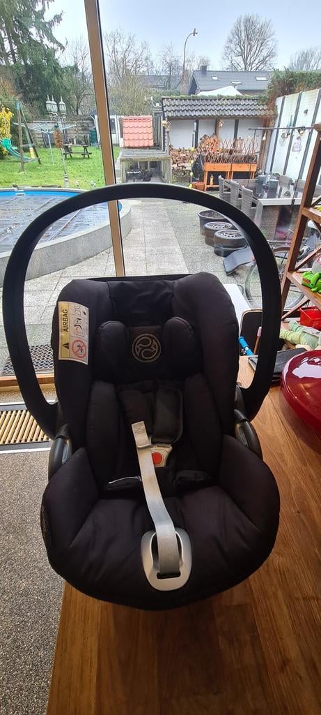 Complete Cybex set. Base Z en Cloud Z., Autres marques, 0 à 18 kg, Mode veille, Comme neuf