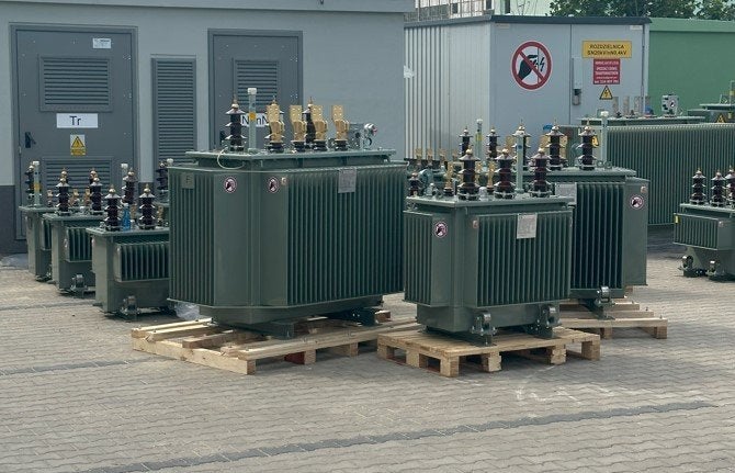 Transformateur 1000 kVA 15/0,4 kV huile Dyn11 cabine HT neuf, Enlèvement, Neuf