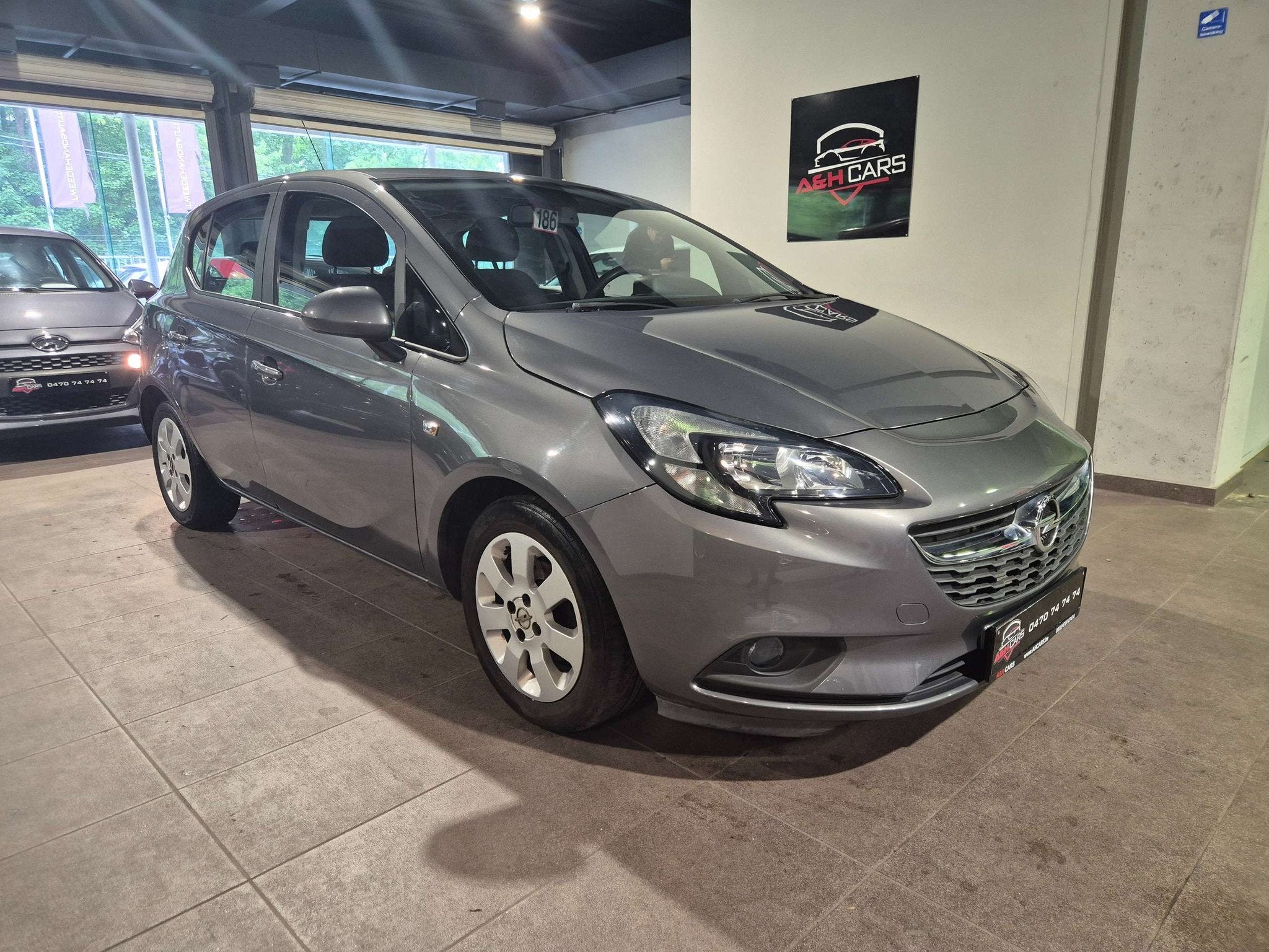 Opel Corsa Corsa 1.2i Black Edition, Autos, Argent ou Gris, Achat, Euro 6, Entreprise