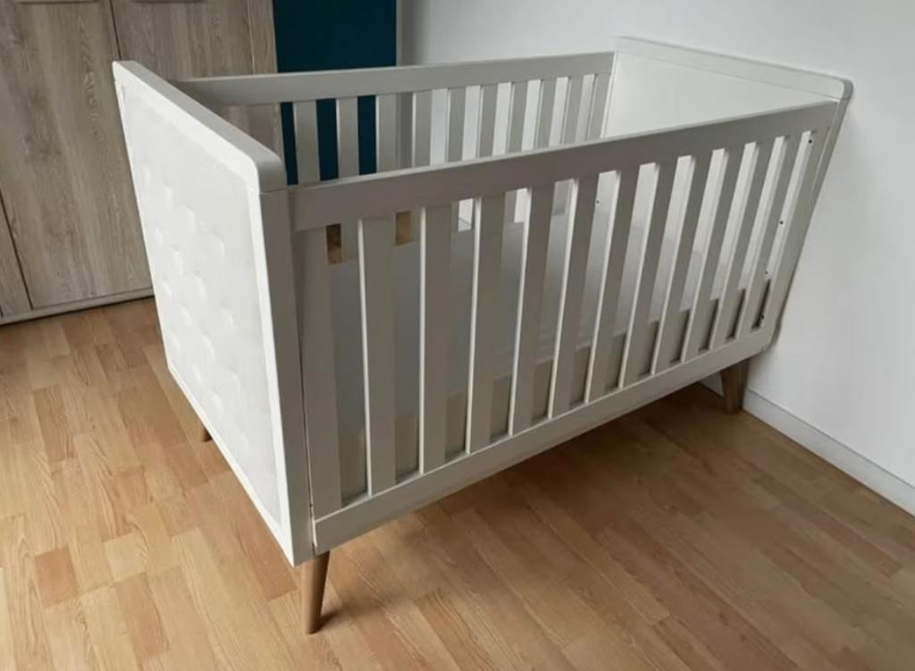 Childwood Retro White babybedje (70x140 cm), 70 à 85 cm, Comme neuf, 140 à 160 cm, Enlèvement
