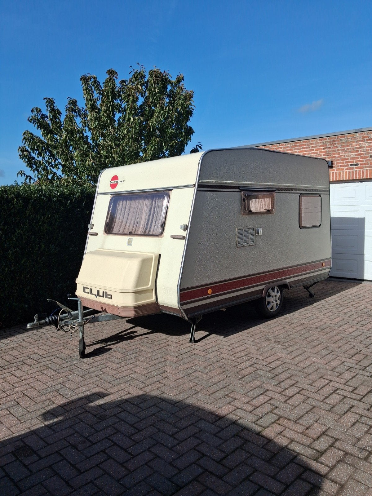 caravane Burstner MTM 700 kg, 3 pers. en parfait état !, Particulier, Réfrigérateur