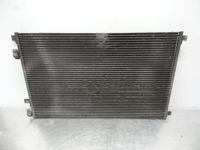 Airco Condensor van een Renault Megane (Megane 2 02-), Gebruikt, -, Renault, -