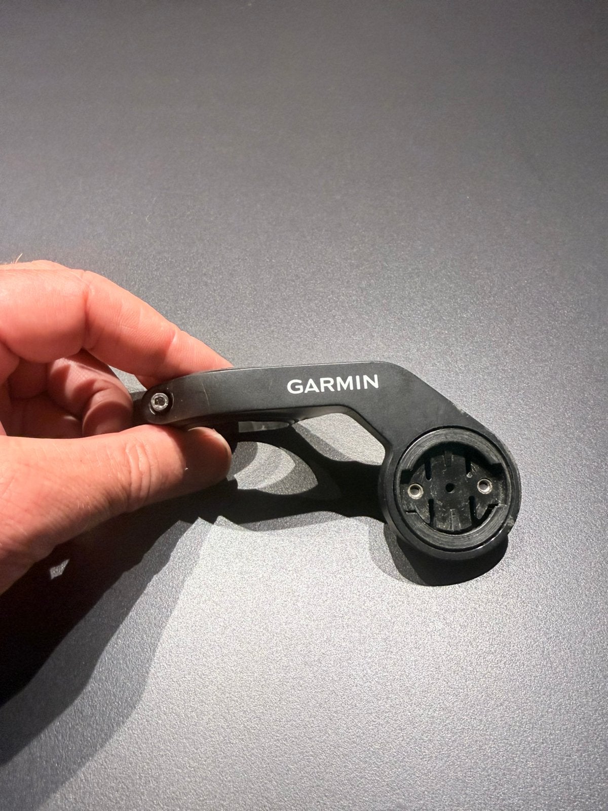 Garmin mount, Enlèvement, Comme neuf