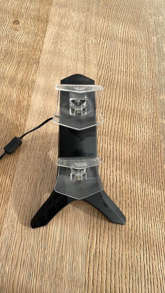 PS4 oplaadstation, Ophalen, Gebruikt, Met 2 controllers, Original