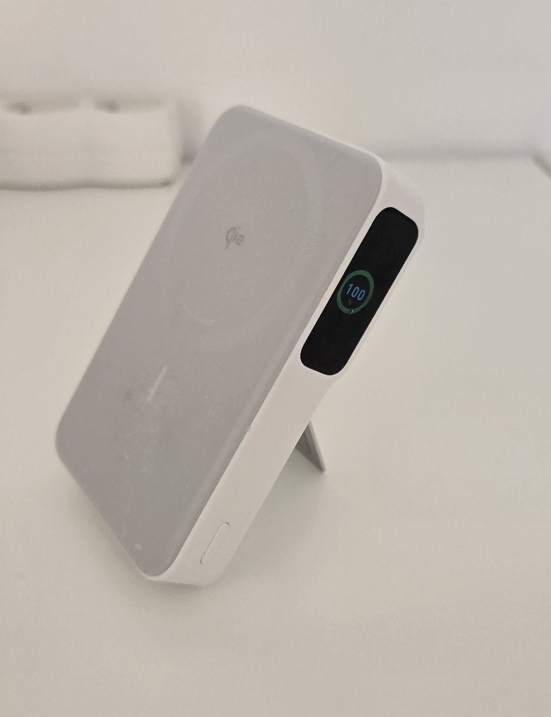Anker MagGo Power Bank 10.000 mAh – draadloze powerbank, Telecommunicatie, Powerbanks, Ophalen of Verzenden, Zo goed als nieuw