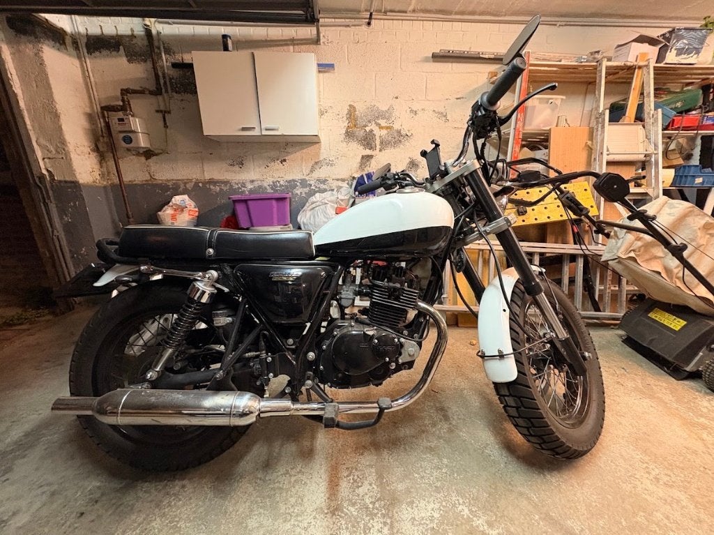 Mash Seventy-Five QM125-2X te koop. € 1000,00, Entreprise, Occasion, Permis Moto A1 minimum, 1 cylindre