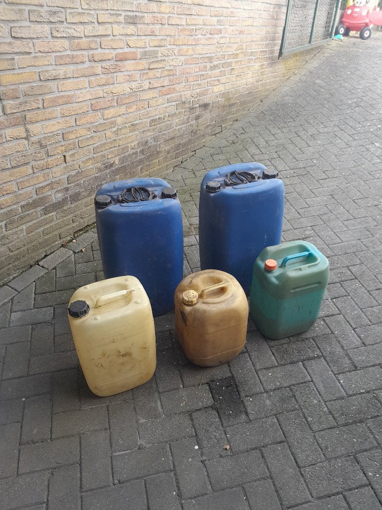 Tonnen mazout, Doe-het-zelf en Bouw, Ophalen