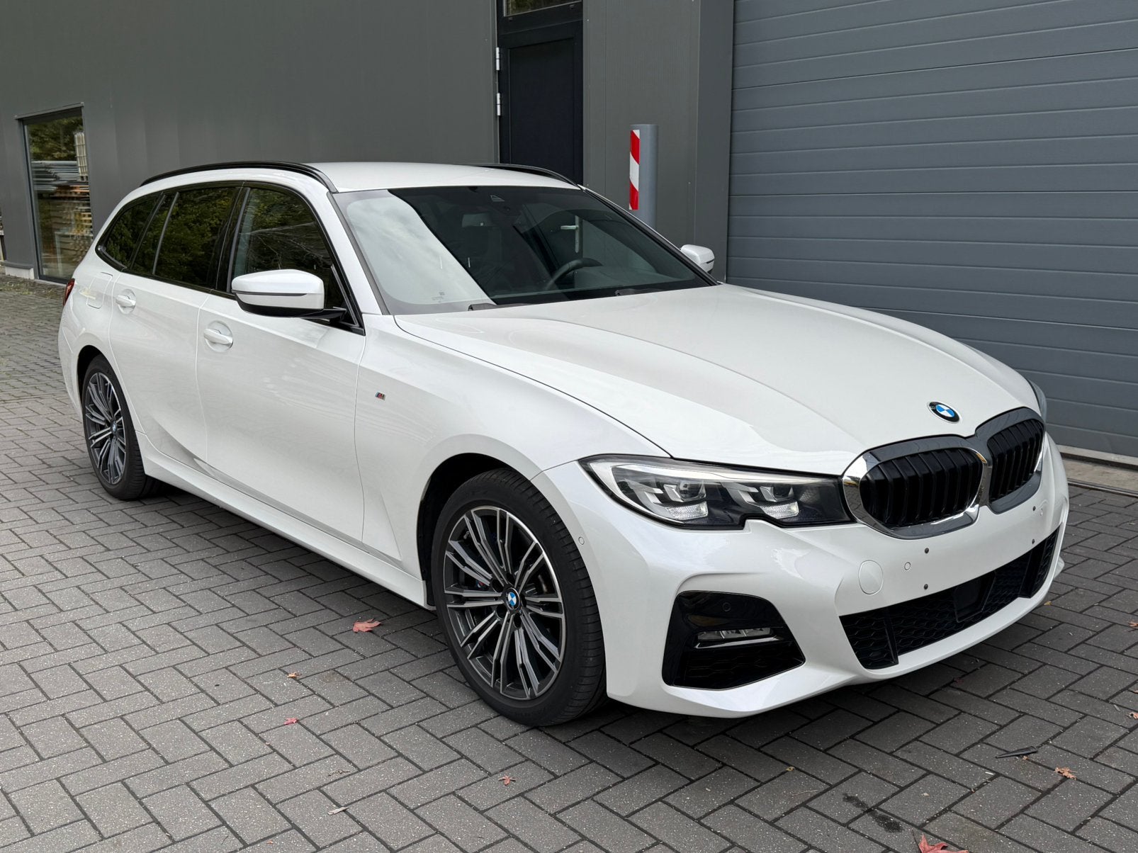 BMW 330e Touring M Sport Automaat | Adaptieve Cruise Control, Auto's, Automaat, Achterwielaandrijving, 4 cilinders, 5 deurs