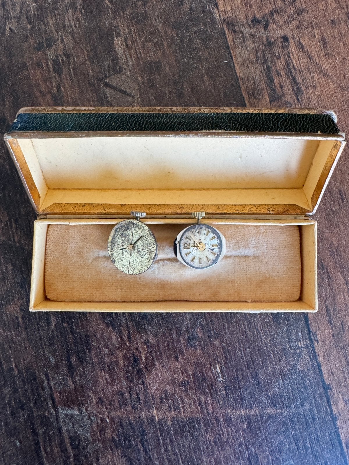 Deux montres miniatures, Enlèvement ou Envoi