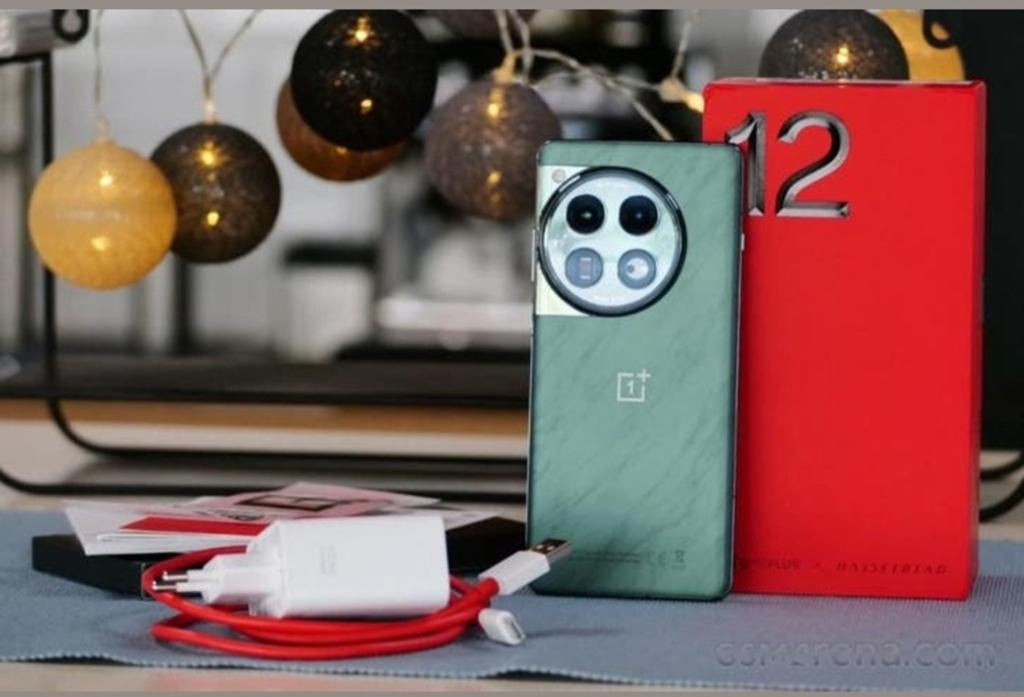 OnePlus 12 16GB 512GB in NIEUWE staat met veel toebehoren!, Telecommunicatie, Ophalen of Verzenden, Zo goed als nieuw, Zonder simlock