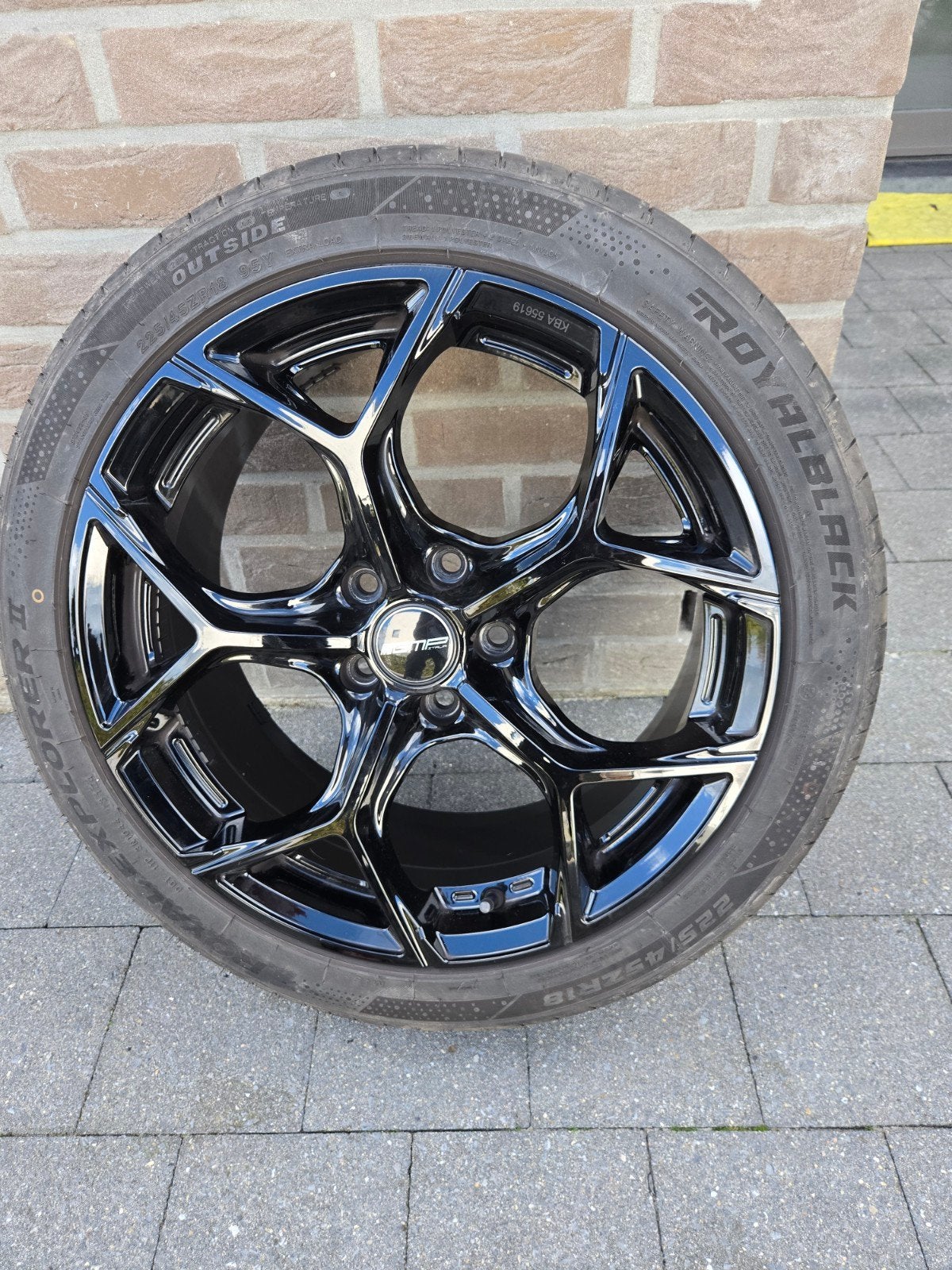 velgen 18" 4 stuks met nog nieuwere banden, Enlèvement, 225 mm, Pneu(s), 18 pouces