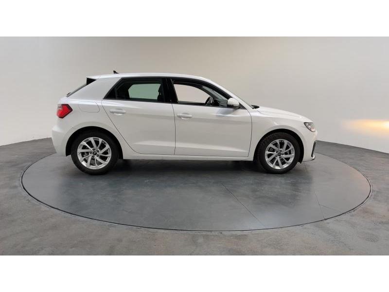 Audi A1 Advanced, Automaat, A1, https://public.car-pass.be/vhr/32a692ab-b8c0-4195-b623-299be5dc4380, Wit