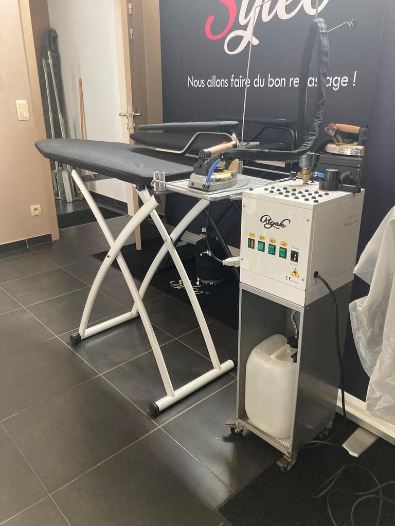 Centrale vapeur, Electroménager, Vapeurs, Utilisé, Enlèvement