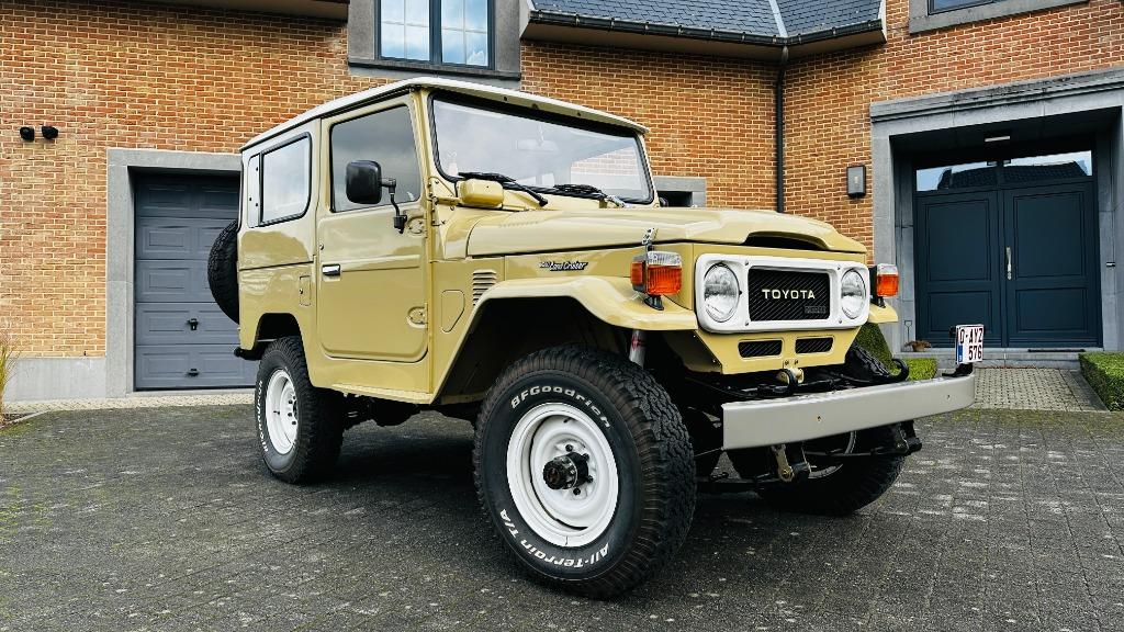 Toyota Land Cruiser BJ42 perfecte restauratie, Auto's, Toyota, Trekhaak, Zwart, Beige, Leder
