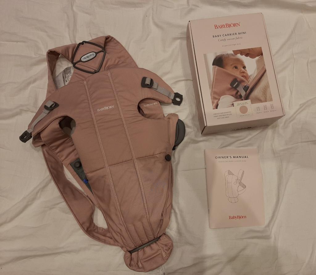Porte-bébé BabyBjörn Mini - rose, Porte-bébé, Enlèvement ou Envoi, Baby Björn, Comme neuf