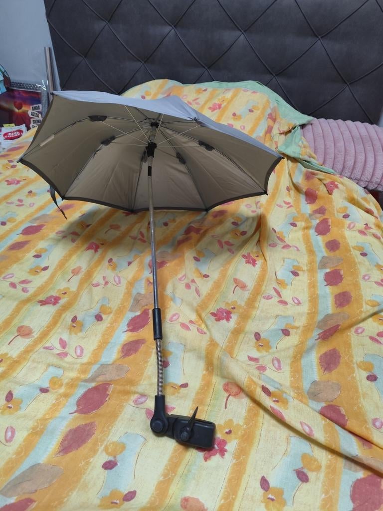 Parasol pousette, Enlèvement, Comme neuf