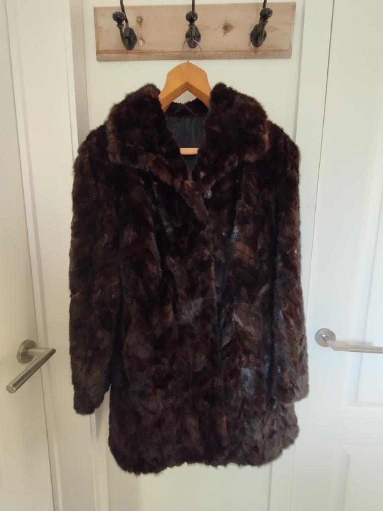 Mantel in bont, Kleding | Dames, Ophalen of Verzenden, Gedragen, Maat 46/48 (XL) of groter, Bruin