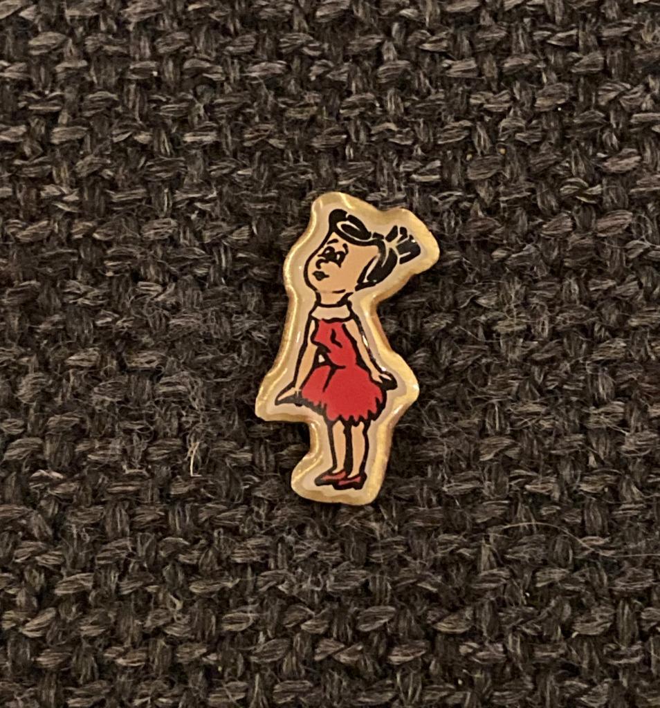 PIN - THE FLINTSTONES - WILMA, Verzamelen, Verzenden, Gebruikt, Figuurtje, Speldje of Pin