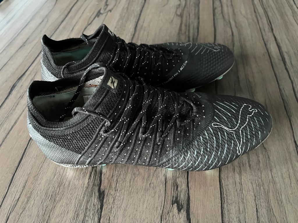 Voetbalschoenen PUMA maat 43, Sport en Fitness, Voetbal, Ophalen, Gebruikt, Schoenen
