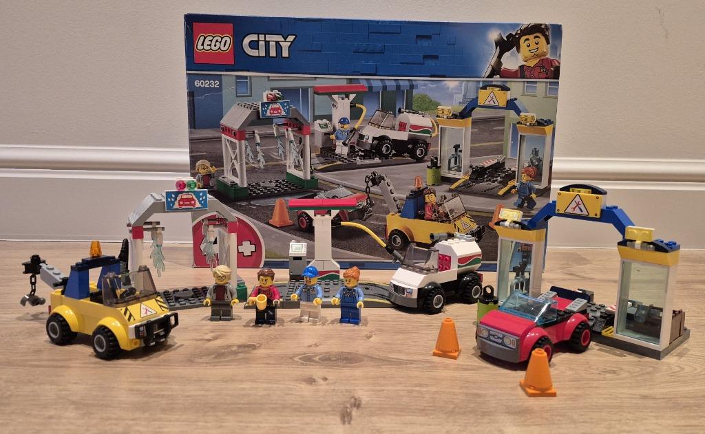 Lego garage 60232, Kinderen en Baby's, Speelgoed | Duplo en Lego, Ophalen of Verzenden, Zo goed als nieuw, Complete set, Lego