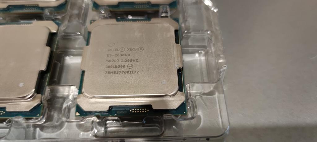 Intel Xeon E5-2630 V4 :10C/20T 2,2GHz (3,1GHz Turbo) 25Mb, Gebruikt, Intel Xeon, Ophalen of Verzenden, 10-core