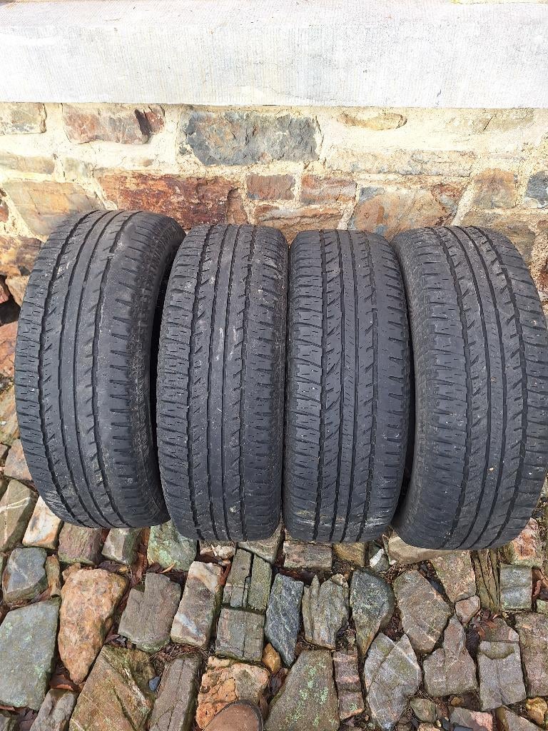 Pneus Yokohama Geolander A/T 205 70 R 15, 15 pouces, 4 Saisons, 205 mm, Pneu(s)