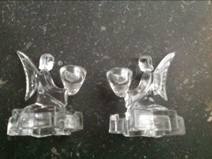 2 Kerstfiguurtjes in glas, Ophalen