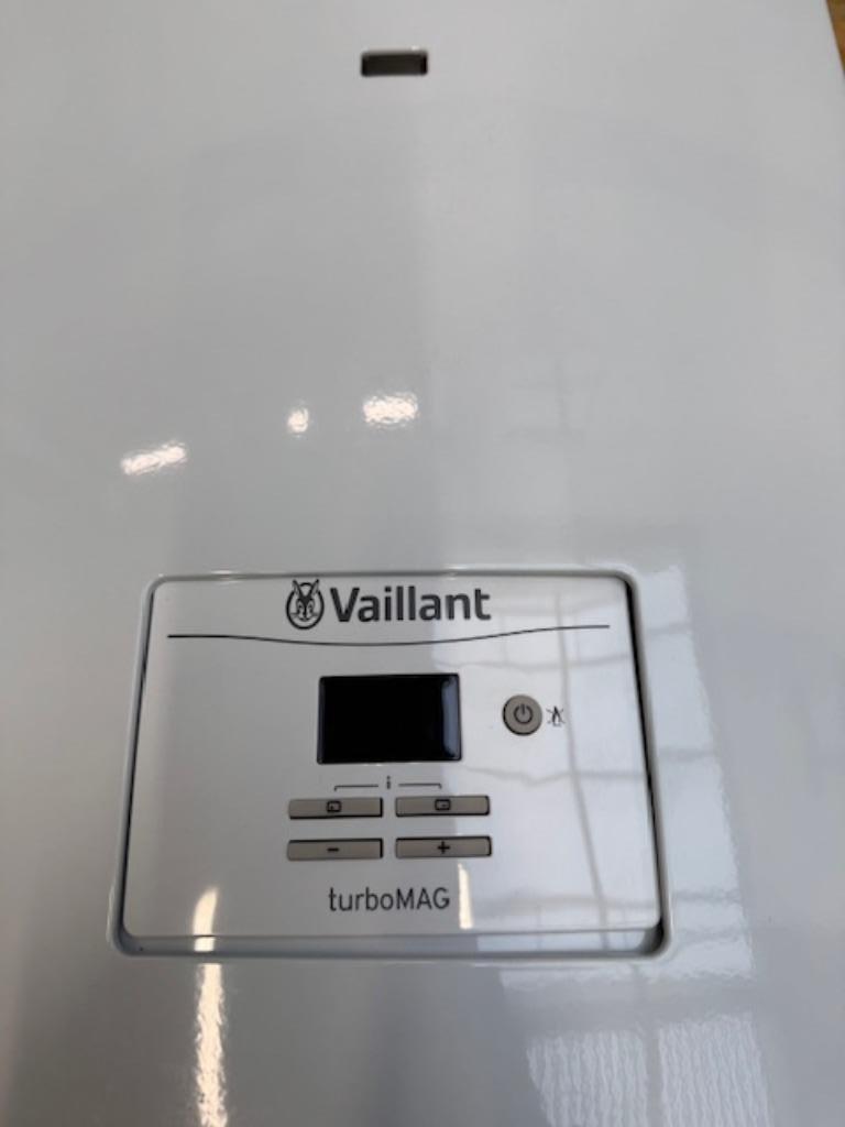 Vaillant TurboMag 14 doorstromer op Propaan, Ophalen, Zo goed als nieuw
